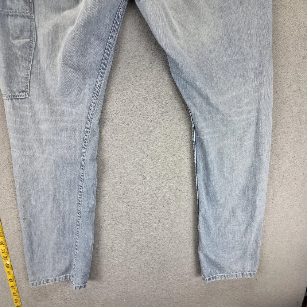 VTG Levis Engineered Jeans Mens Blue Light Wash Twisted Buckle Back Fits 30x30‎